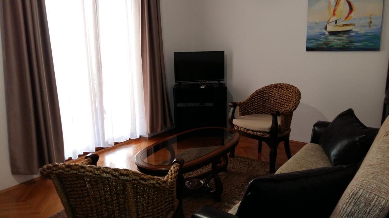 Lazar Apartments Petrovac Kültér fotó