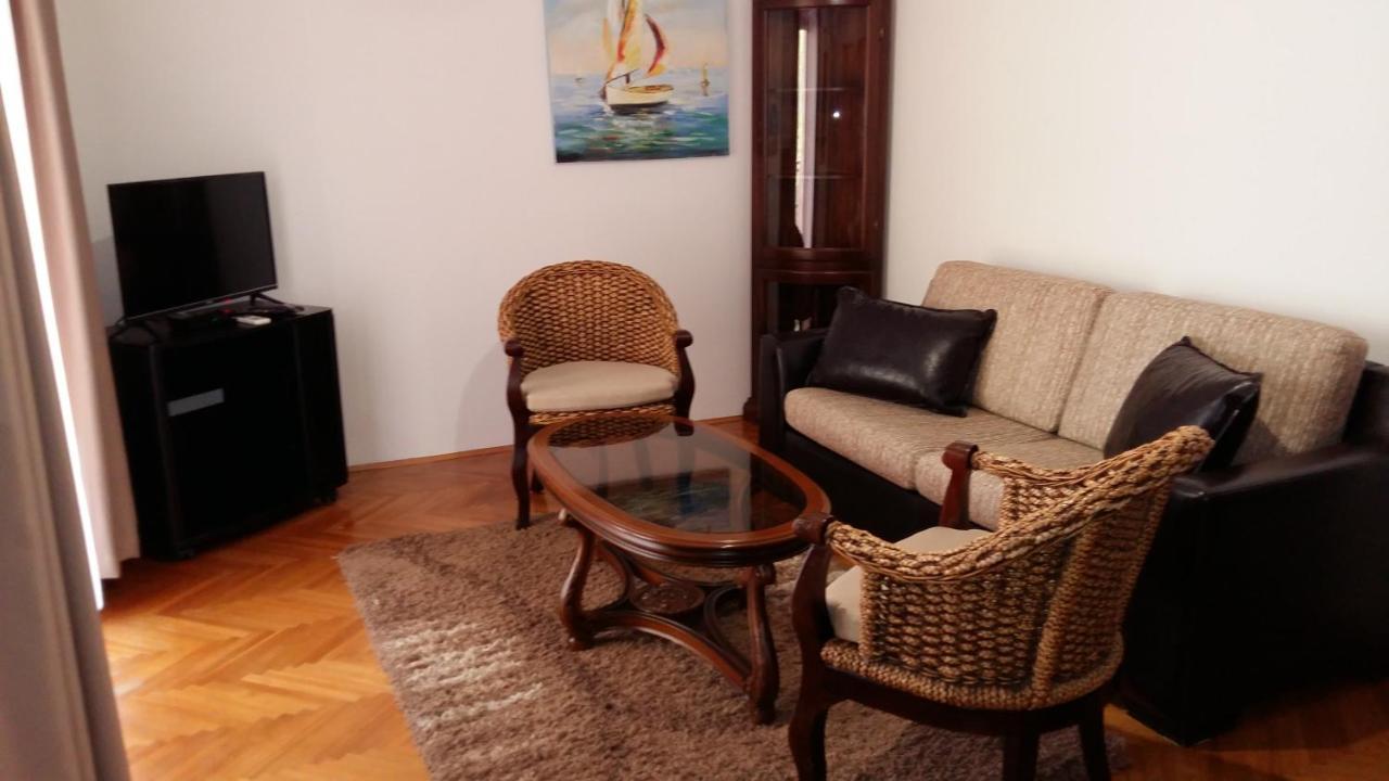 Lazar Apartments Petrovac Kültér fotó