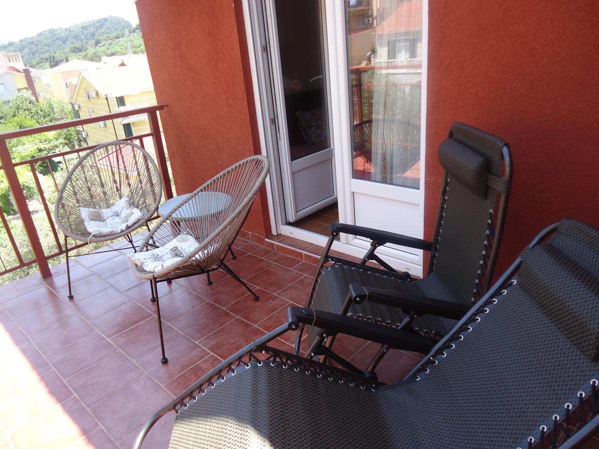 Lazar Apartments Petrovac Kültér fotó