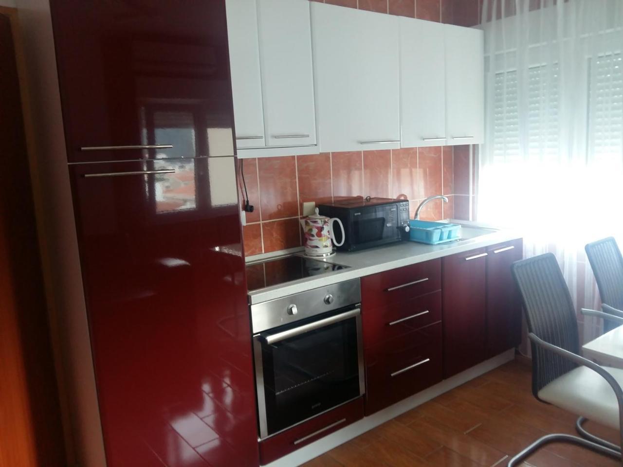 Lazar Apartments Petrovac Kültér fotó
