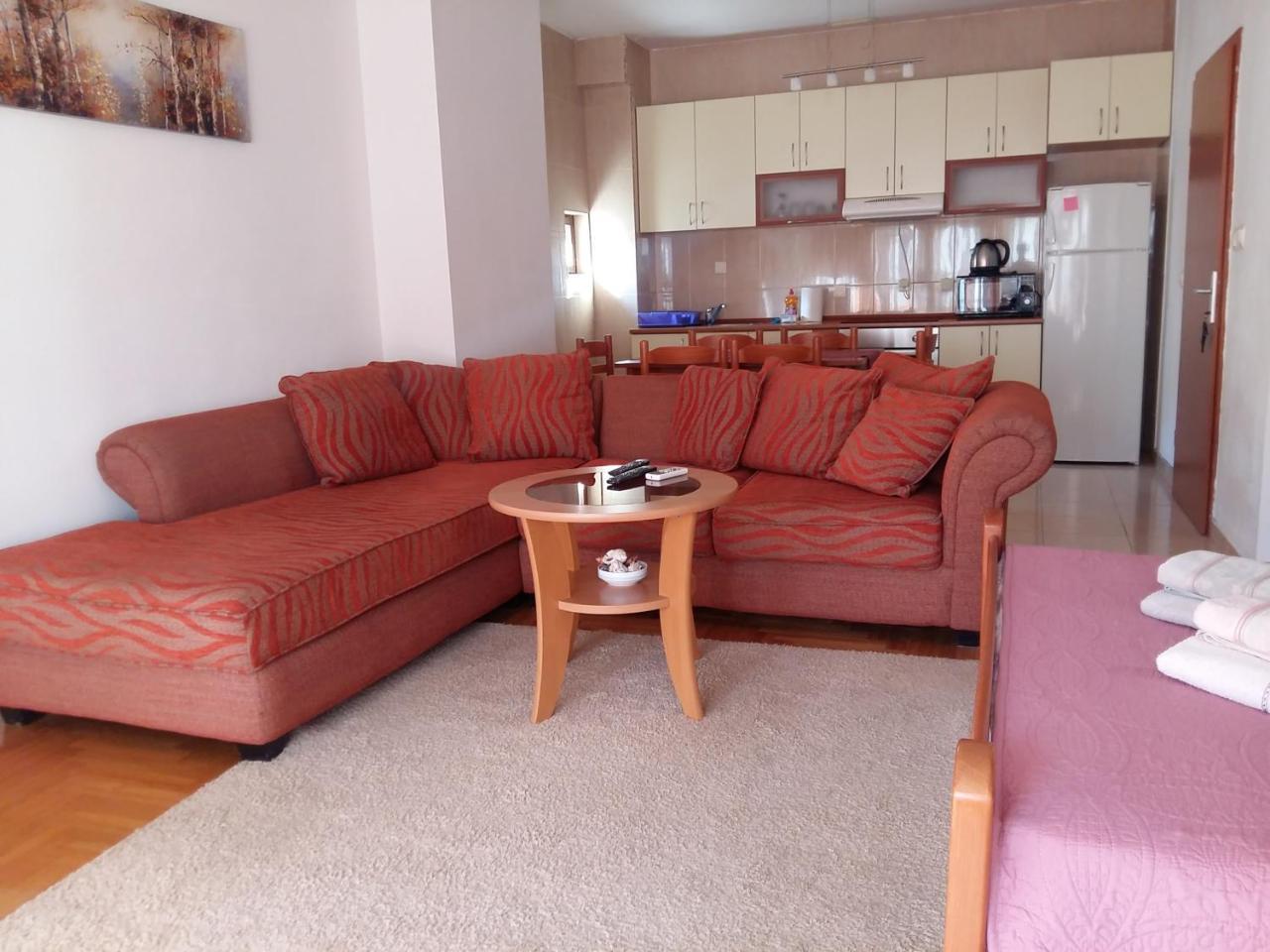 Lazar Apartments Petrovac Kültér fotó
